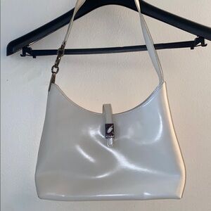 Vintage Guess White Leather Shoulder Bag